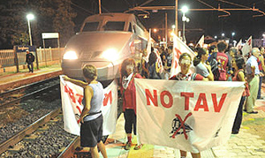 Manifestazione contro il Tgv in val Susa